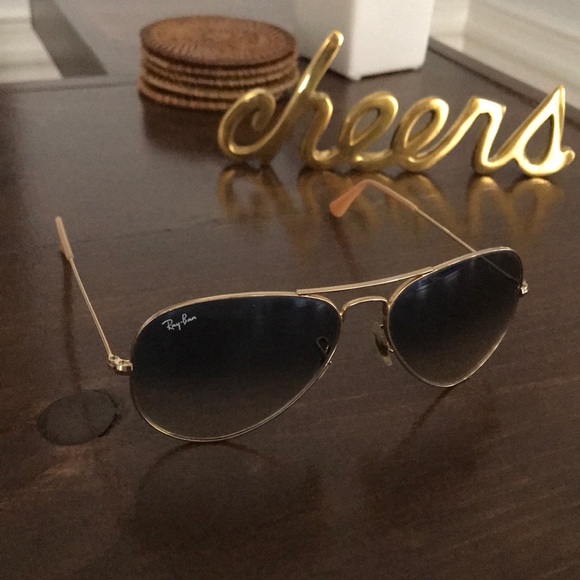Ray-Ban Accessories - Ray-Ban Classic Aviator Sunglasses